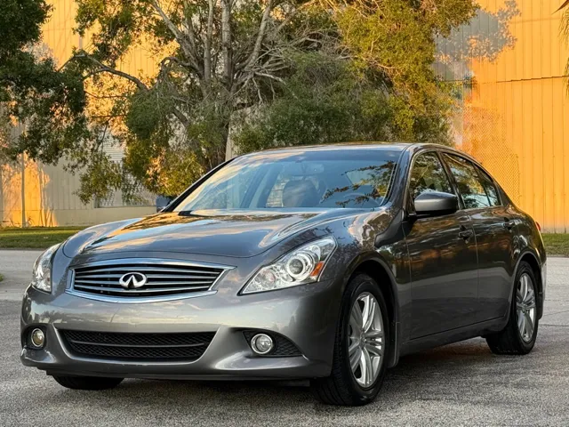 2013 INFINITI G Sedan
