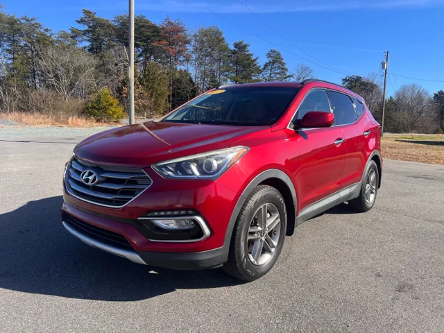 2017 Hyundai Santa Fe Base's photo