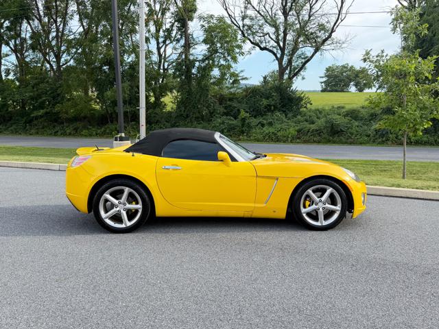 2008 Saturn Sky Red Line