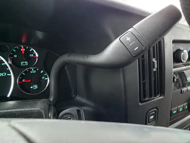 2012 Chevrolet Express Cargo Work Van - Photo 81