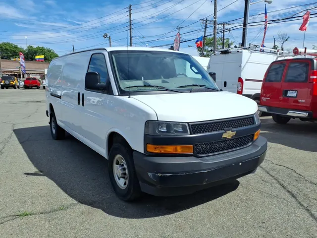2022 Chevrolet Express Cargo
