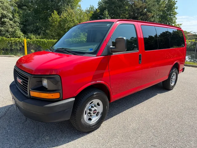 2015 GMC Savana Passenger
