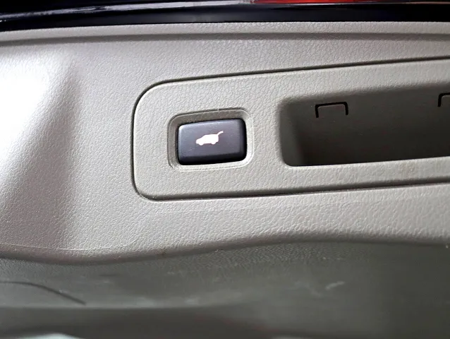 2013 Acura MDX Base photo 31
