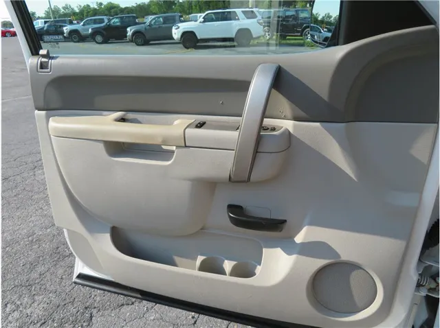 2013 Chevrolet Silverado 2500HD Work Truck - Photo 10