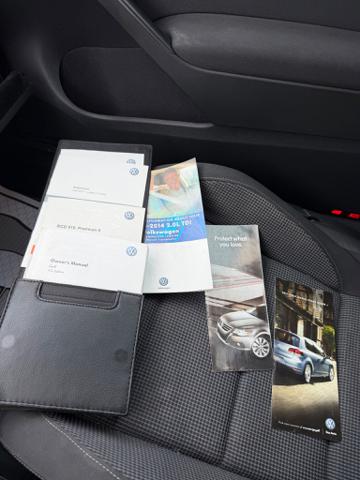 2011 Volkswagen Golf 2.0L 2-Door TDI