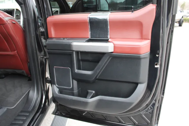 2020 Ford F-450 Super Duty Platinum - Photo 35