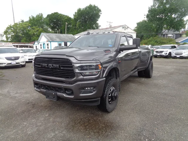 2021 RAM 3500 Laramie 4X4 Crew Cab LWB's photo