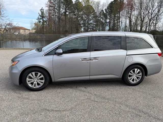 2017 Honda Odyssey EX-L - Photo 8
