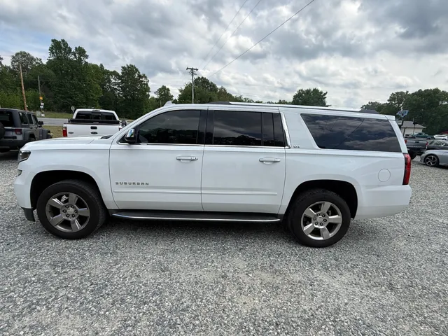 2016 Chevrolet Suburban LTZ - Photo 8