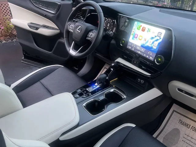 2024 Lexus NX 250 - Photo 15