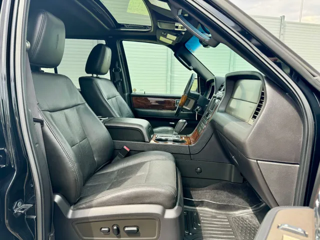 2012 Lincoln Navigator Base - Photo 32