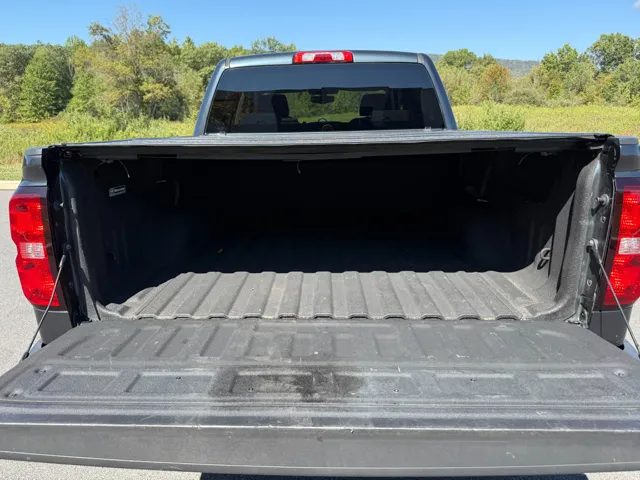2017 Chevrolet Silverado 1500 LT Z71 photo 9