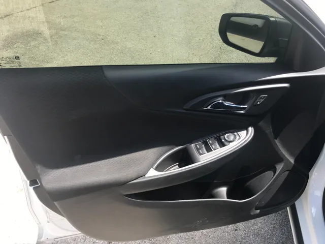 2017 Chevrolet Malibu 1LS - Photo 9