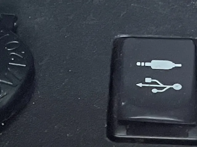2014 Toyota Prius Four - Photo 18