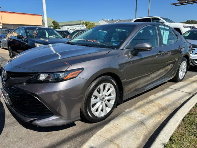 2020 Toyota Camry LE