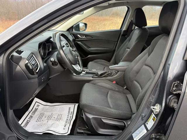 2016 Mazda MAZDA3 i Touring - Photo 11