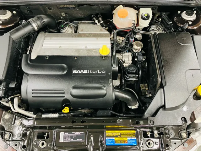2011 Saab 9-3 photo 18