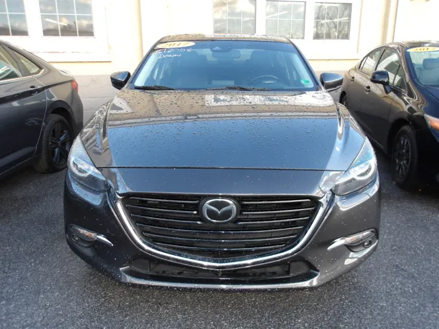 2017 Mazda Mazda3 Grand Touring's photo