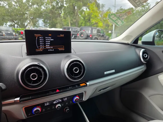 2016 Audi A3 Sedan Premium - Photo 25