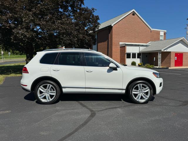 2012 Volkswagen Touareg Executive TDI