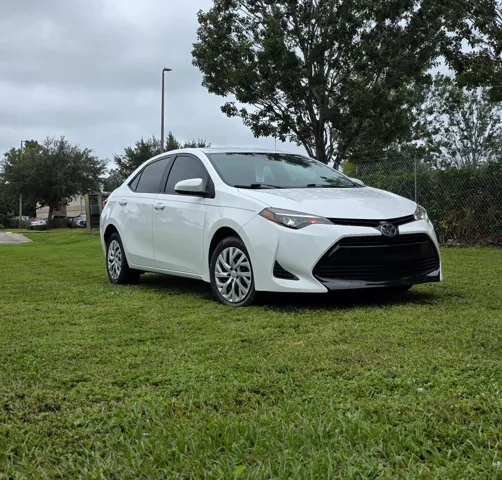 2019 Toyota Corolla LE