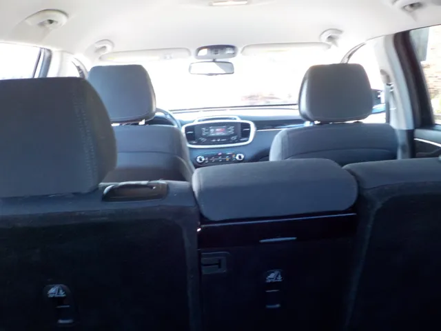 2016 Kia Sorento LX - Photo 11