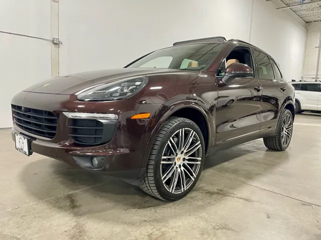2018 Porsche Cayenne Platinum Edition