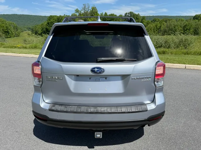 2017 Subaru Forester Premium - Photo 8
