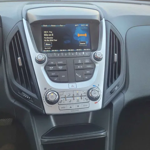 2017 Chevrolet Equinox LT photo 7