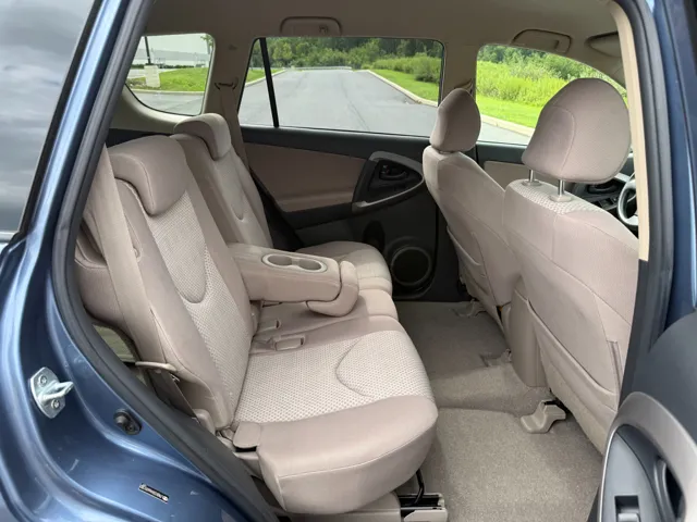 2006 Toyota RAV4 Base - Photo 18