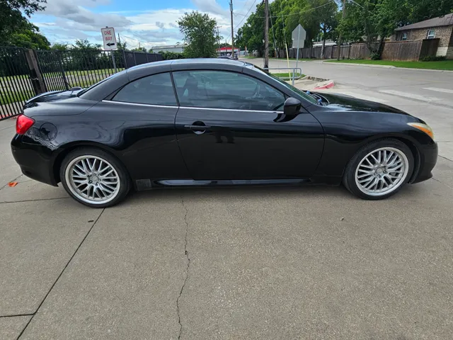 2010 INFINITI G Convertible 37 Sport - Photo 6
