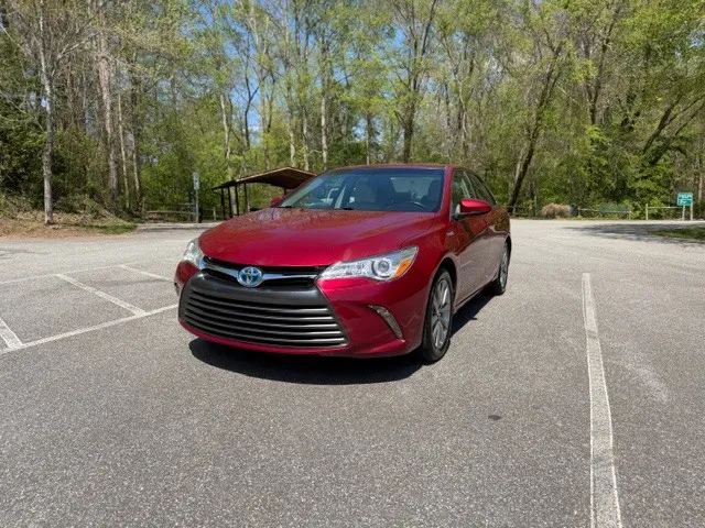 2016 Toyota Camry XLE Hybrid