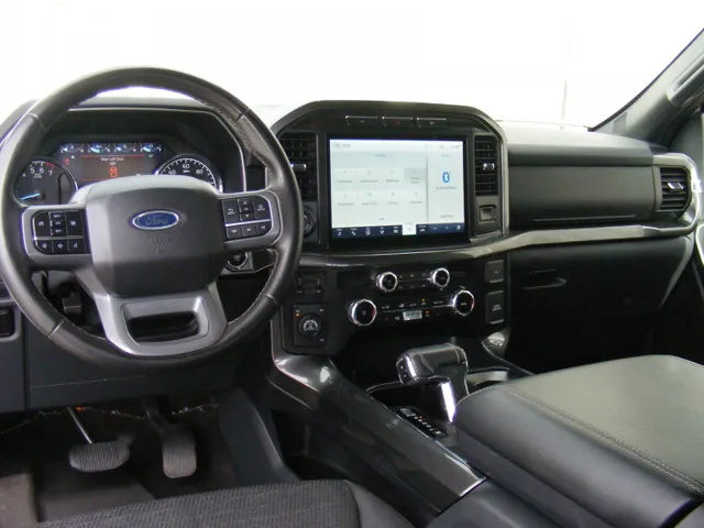 2023 Ford F-150 XLT - Photo 22