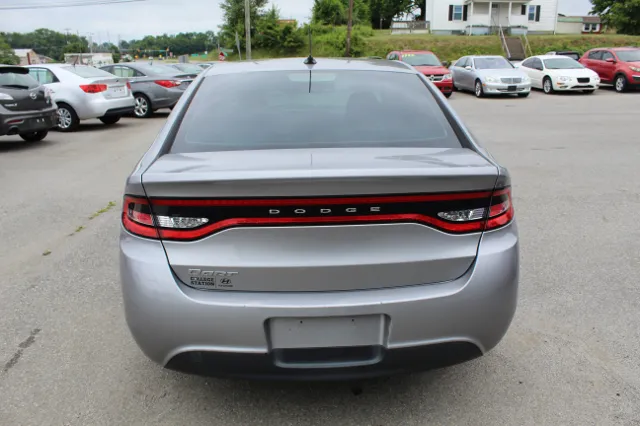 2016 Dodge Dart SE - Photo 7