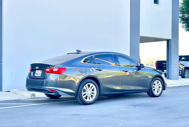 2018 Chevrolet Malibu 1LT - Photo 9