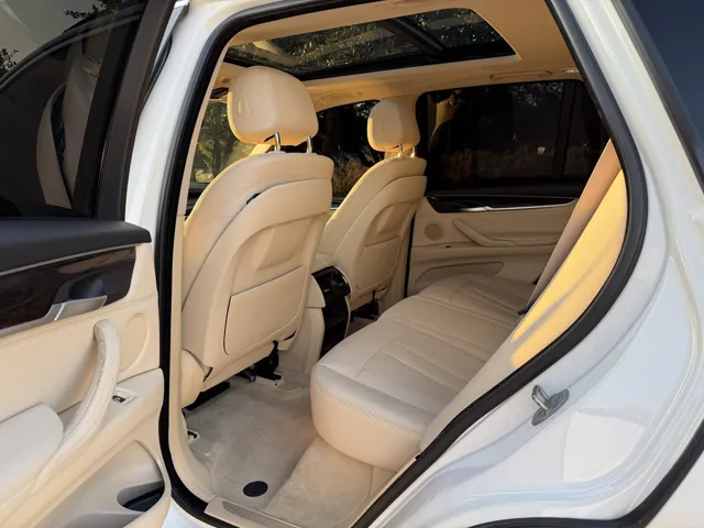 2015 BMW X5 xDrive35d - Photo 42