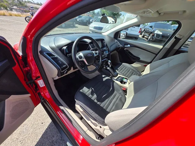 2014 Ford Focus Electric - Photo 21