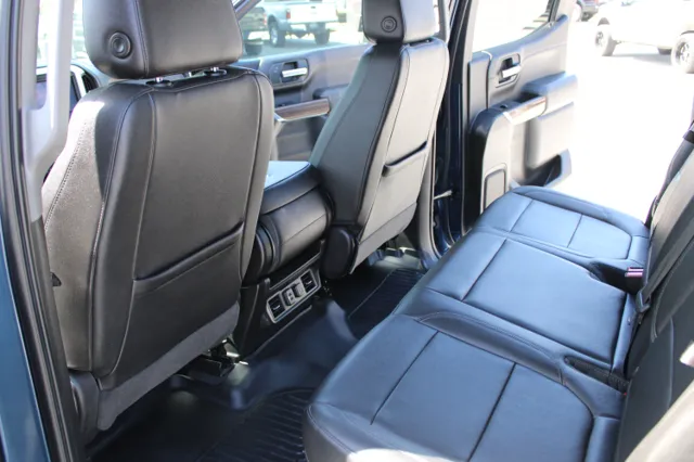 2019 Chevrolet Silverado 1500 LT - Photo 30