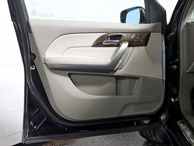 2013 Acura MDX Base photo 25