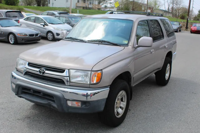 2002 Toyota 4Runner SR5
