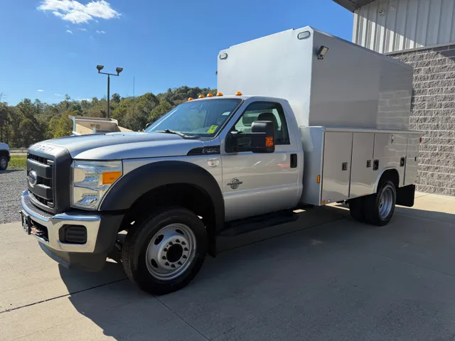 2015 Ford F-450 Super Duty Chassis Cab XL