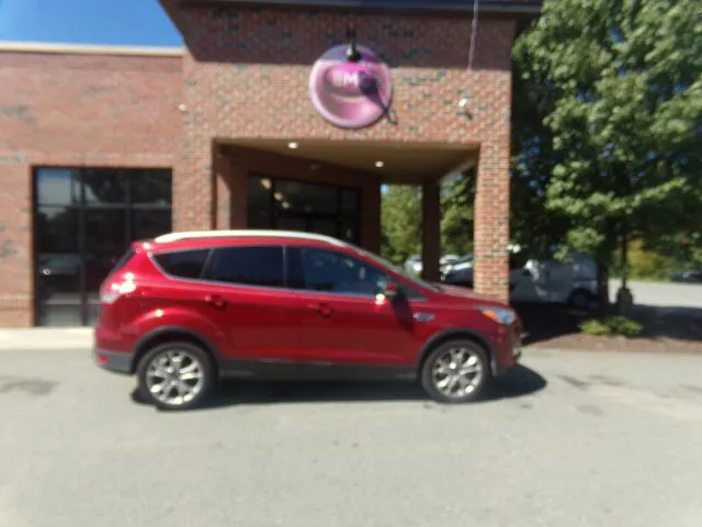 2016 Ford Escape Titanium 4WD photo