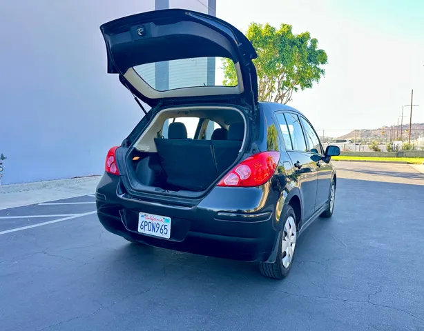 2011 Nissan Versa SL - Photo 33