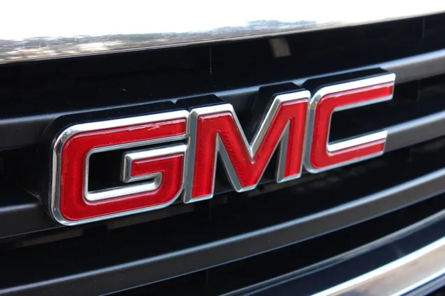 2005 GMC Sierra 2500HD - Photo 46