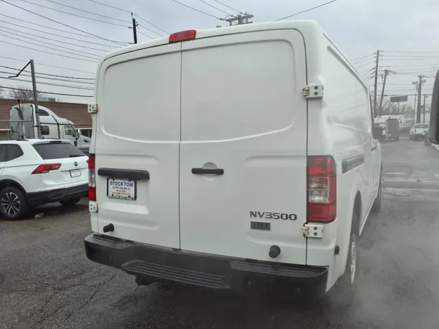 2016 Nissan NV Cargo SV - Photo 18