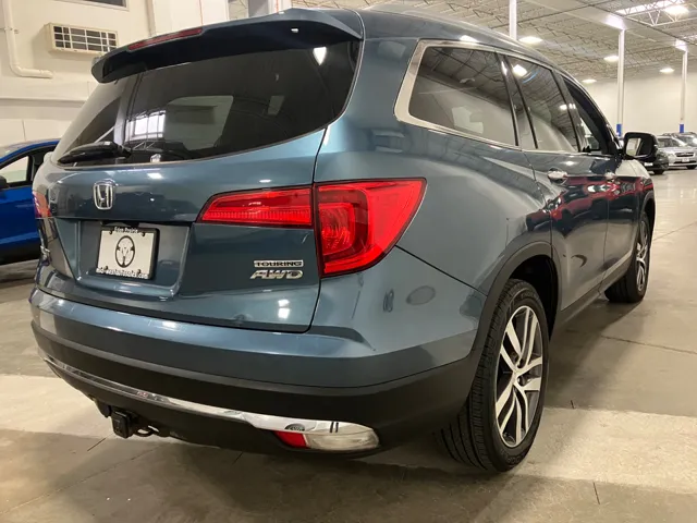 2016 Honda Pilot Touring photo 8