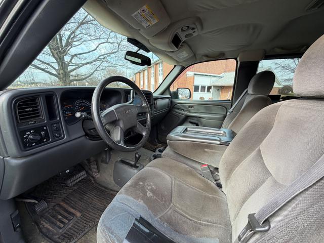 2004 GMC Sierra 3500 SLE Ext. Cab 4WD