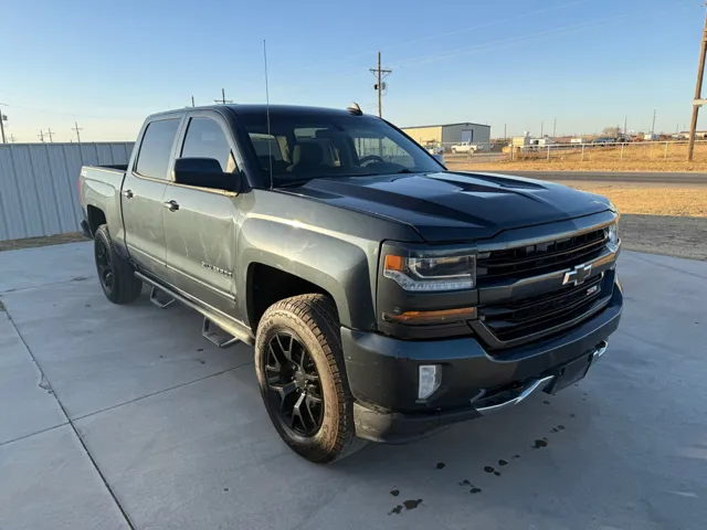 2017 Chevrolet Silverado 1500 LT's photo