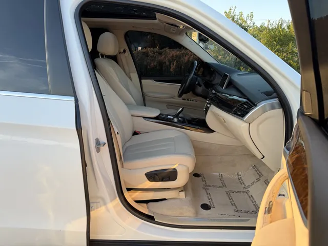 2015 BMW X5 xDrive35d - Photo 40