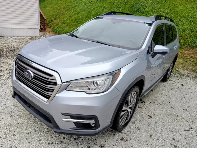 2019 Subaru Ascent Limited photo 4